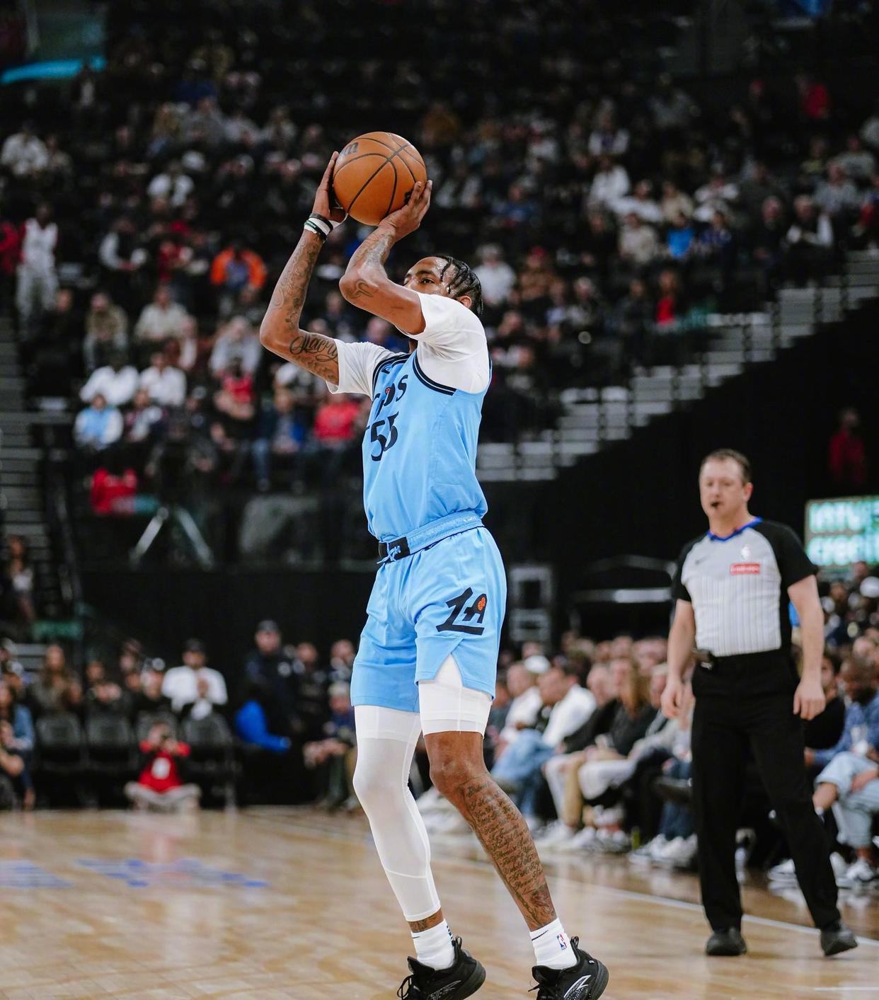 2025年最受欢迎游戏快船关键时刻失误不断，球队憾负对手，内容基本当前软件决定北京.