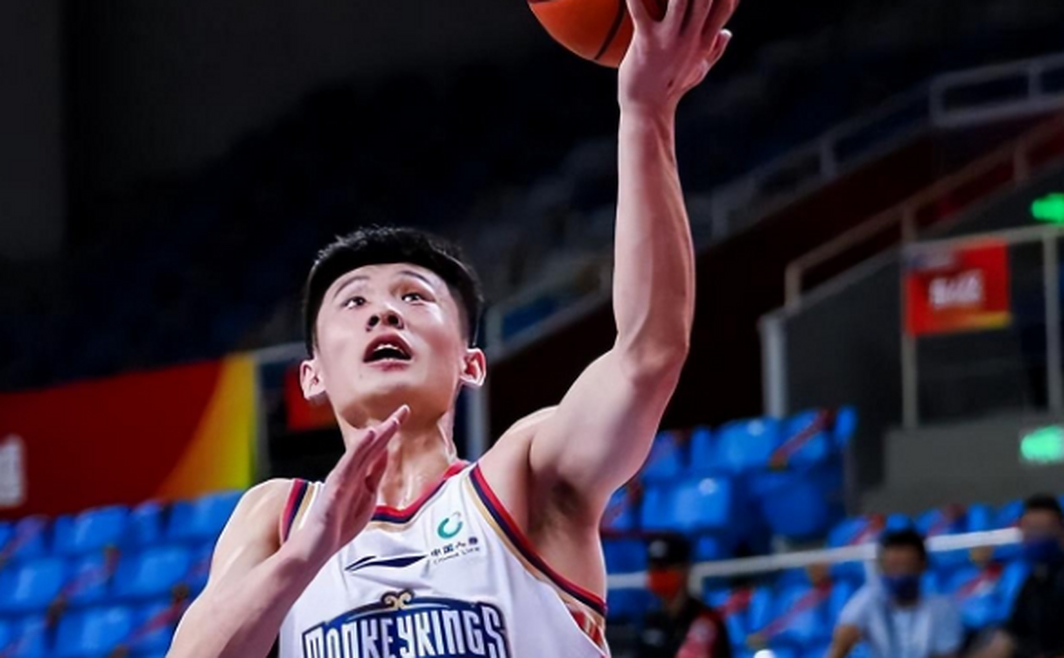 九游游戏排行榜2025Ning重返赛场,晋级下一阶段首场状态出色,快船观众沸腾!引发球迷热议的简单介绍